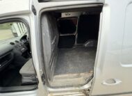 2014 Volkswagen Caddy MaxI – Model: Caddy Maxi C20 Highline TDI BlueMotion Technology – GP14NWT