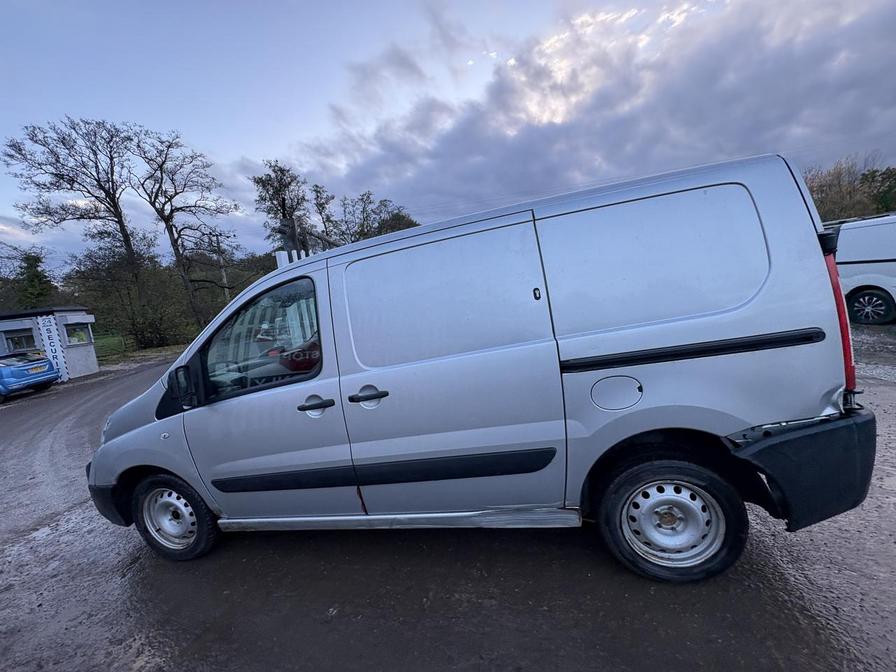 2015 Peugeot Expert – Model: Expert 1000 L1H1 Professional HDi – BD15AFN