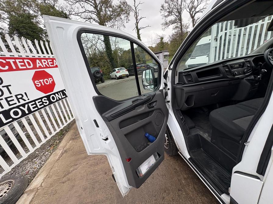 2019 Ford Transit Custom – Model: Transit Custom 320 Base – BJ19TZC