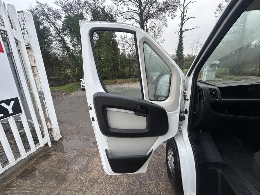 2019 Citroen Relay – Model: Relay 35 L3H2 Enterprise Blue HDi S/S – LG69LPX