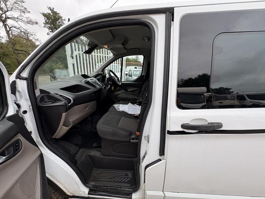 2015 Ford Transit Custom &#8211; Model: Transit Custom 270 Trend E-Tech &#8211; EX65HEV