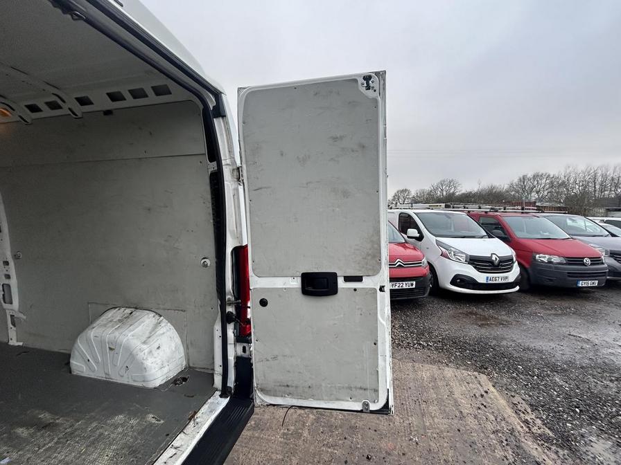 2019 Citroen Relay – Model: Relay 35 L3H2 Enterprise Blue HDi S/S – LG69LPX