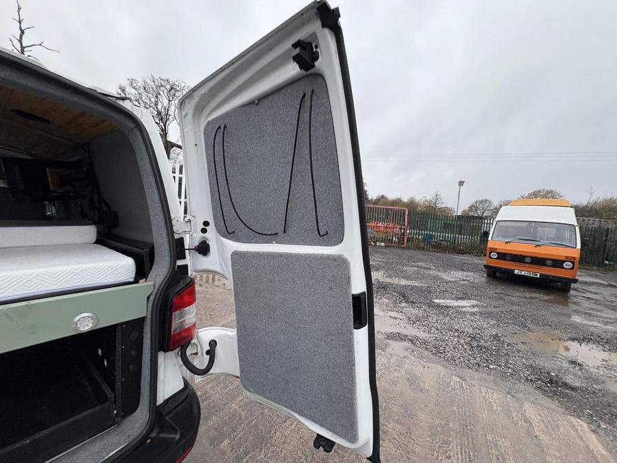 2015 Volkswagen Transporter – Model: Transporter T32 Startline TDI 4Motion – BV65VEB