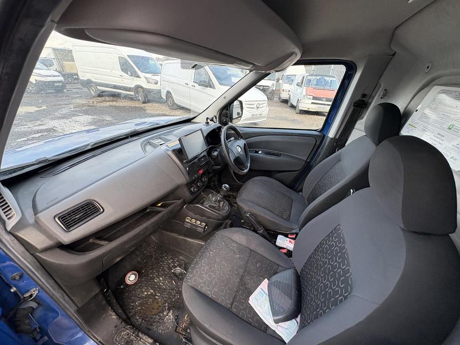 2016 Fiat Doblo Cargo – Model: Doblo SX MultiJet – BP16VBL