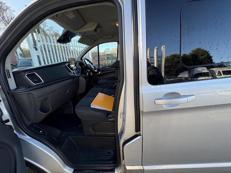 2019 Ford Transit Custom – Model: Transit Custom 320 Limited EcoBlue – YS69URP