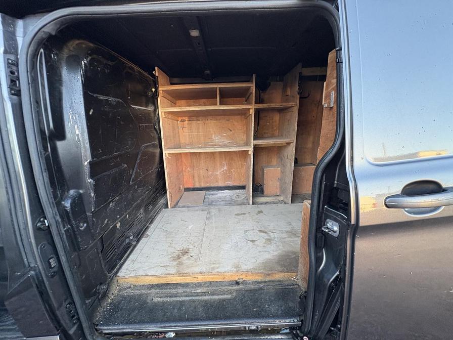 2021 Ford Transit Custom – Model: Transit Custom 300 Limited EcoBlue – KX21SFW