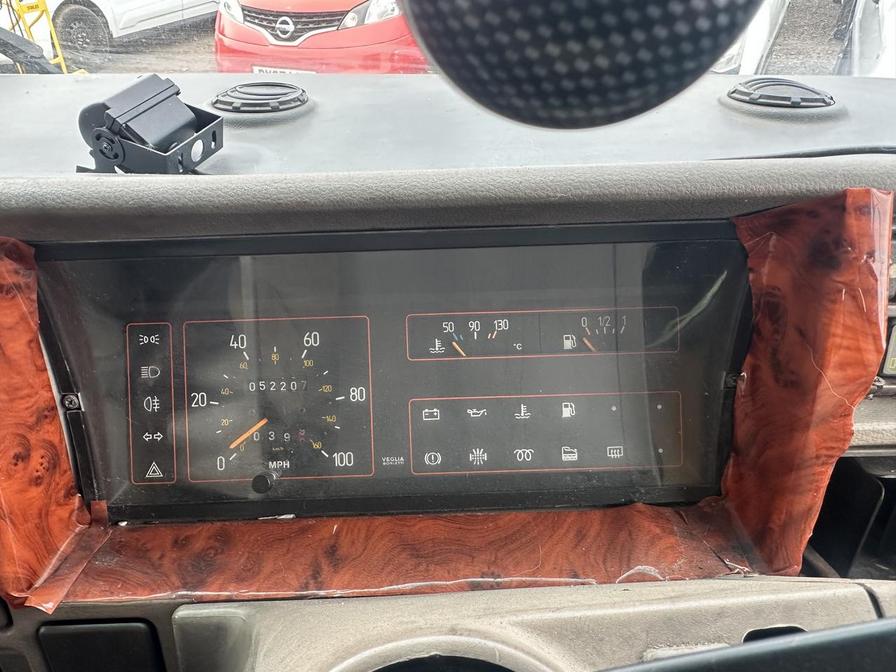 1990 Talbot Express – Model: Express 1500 P – H929YYW