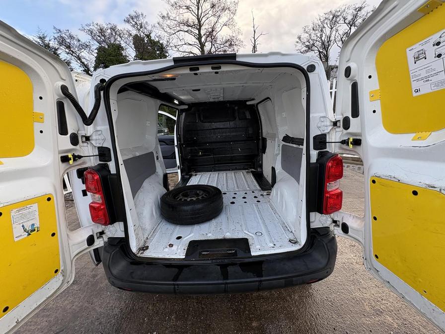 2019 Citroen Dispatch – Model: Dispatch 1400 Enterprise Blue HDi S/S – NG19GFO