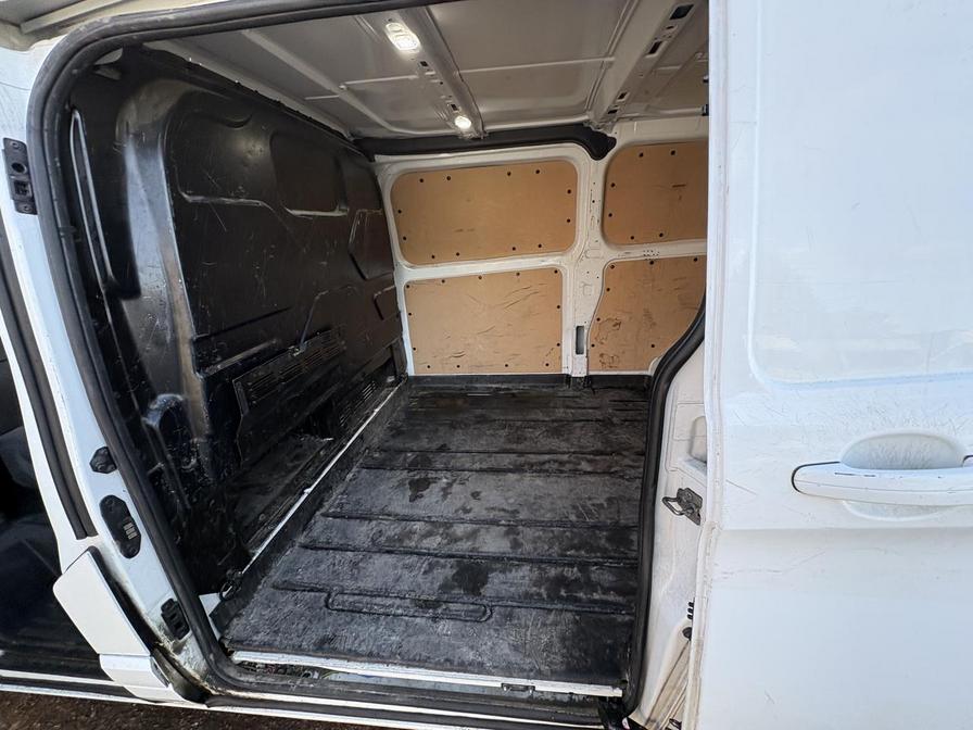 2019 Ford Transit Custom – Model: Transit Custom 300 Limited – CY19XKA