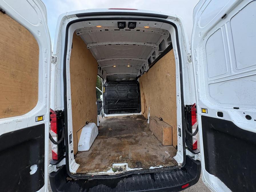 2022 Ford Transit – Model: Transit 350 Leader EcoBlue – YS71ANR