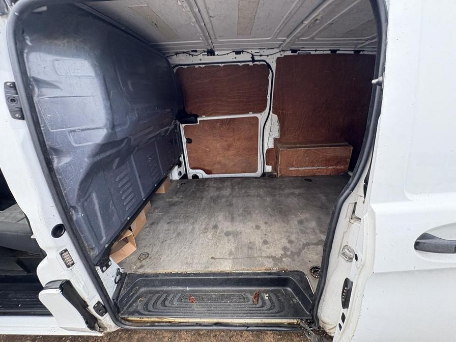 2016 Mercedes-Benz Vito – Model: Vito 111 CDi – EF66SKE