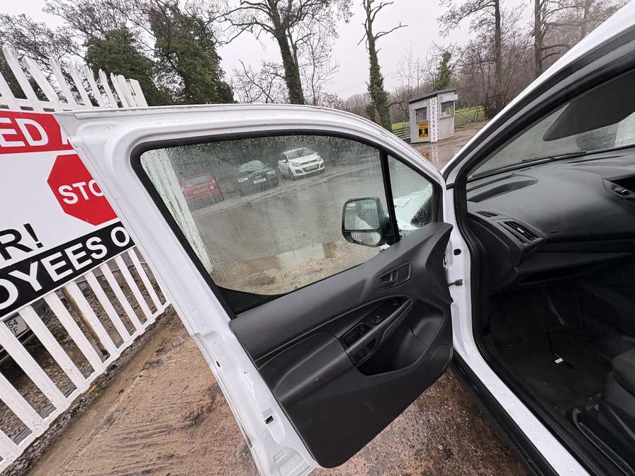 2017 Ford Transit Connect – Model: Transit Connect 230 – CP17YUB