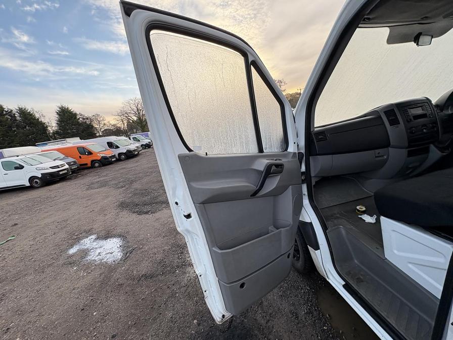 2016 Mercedes-Benz Sprinter – Model: Sprinter 313 CDI – KV65MHU