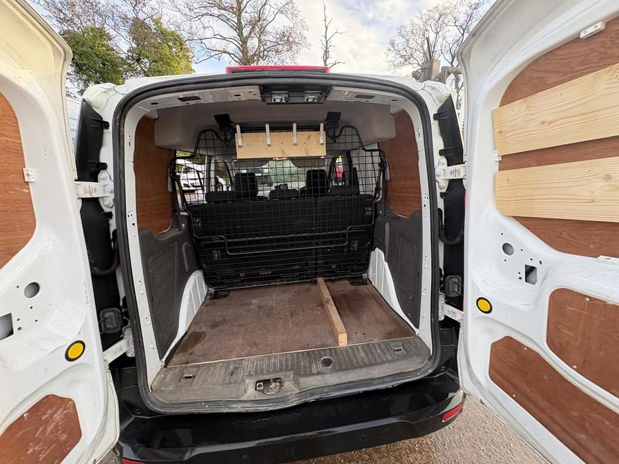 2019 Ford Transit Connect – Model: Transit Connect 220 Base TDCi – RJ19LXL