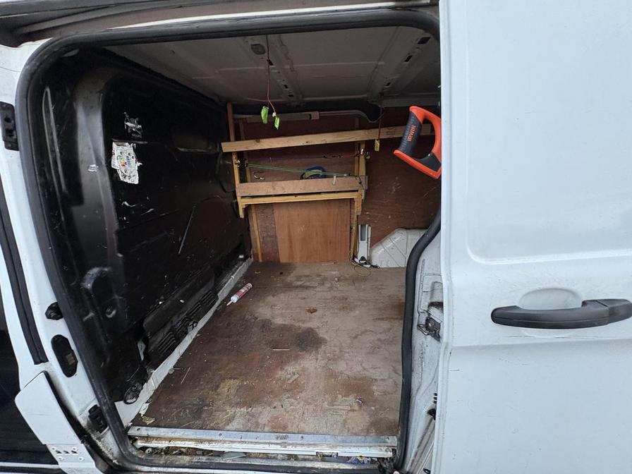 2016 Ford Transit Custom – Model: Transit Custom 290 E-Tech – BU16OCP