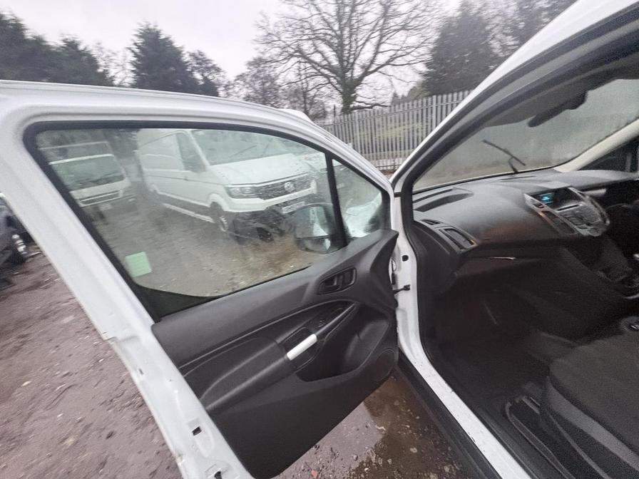 2014 Ford Transit Connect – Model: Transit Connect 220 Trend – PF14BWN