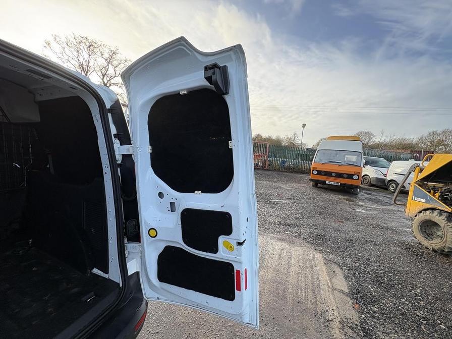 2017 Ford Transit Connect – Model: Transit Connect 230 – YK67WNT