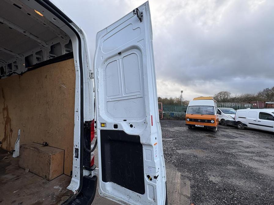 2022 Ford Transit – Model: Transit 350 Leader EcoBlue – YS71ANR