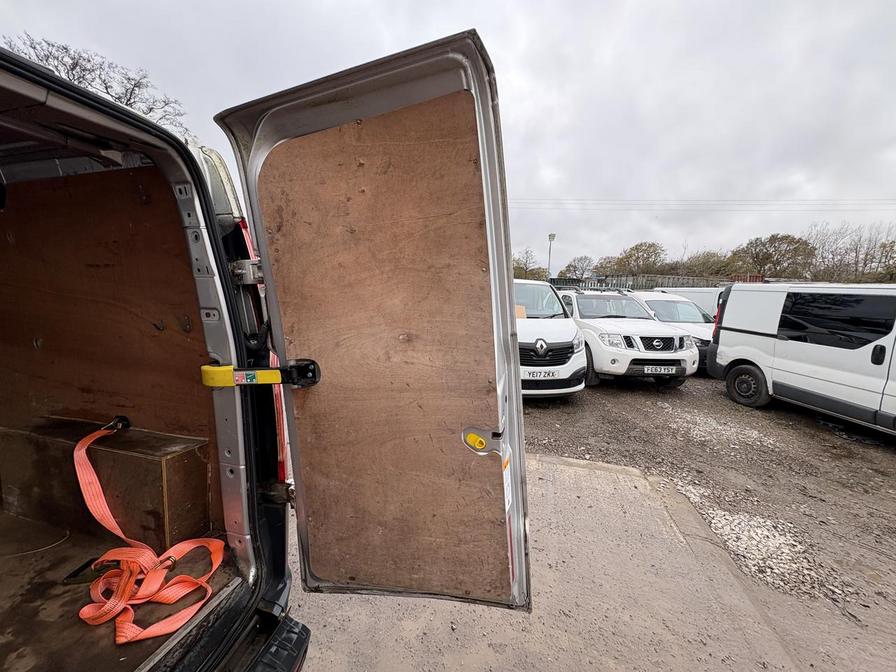 2014 Ford Transit Custom – Model: Transit Custom 270 Trend E-Tech – GX64UNN