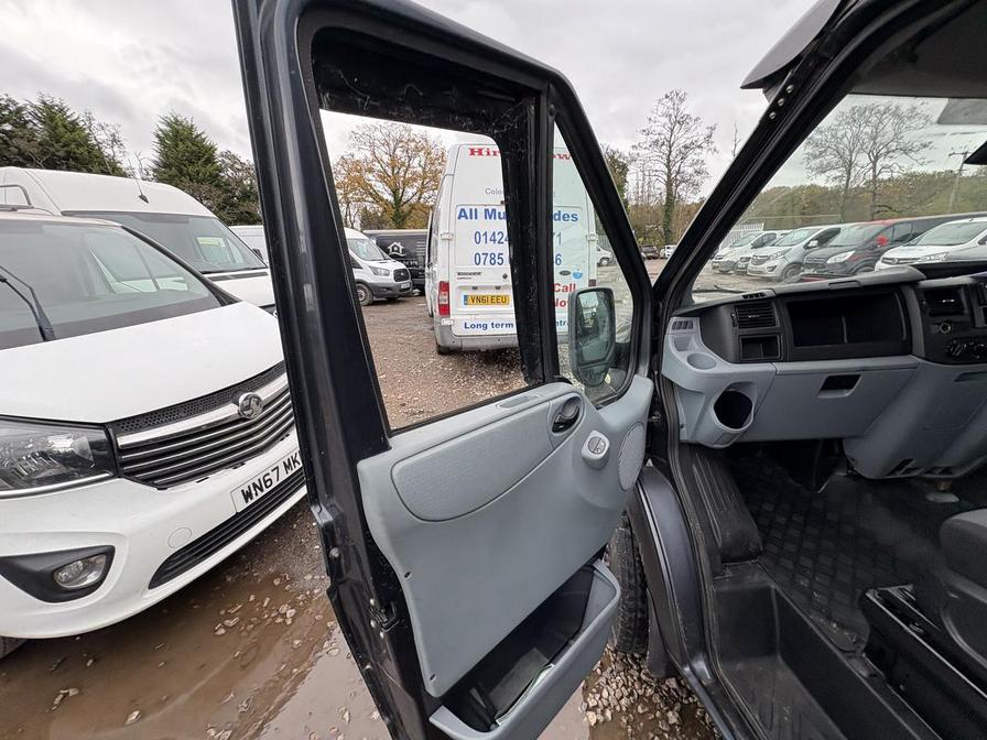2011 Ford Transit – Model: Transit 115 T350 MWB Trend RWD – T666NRG