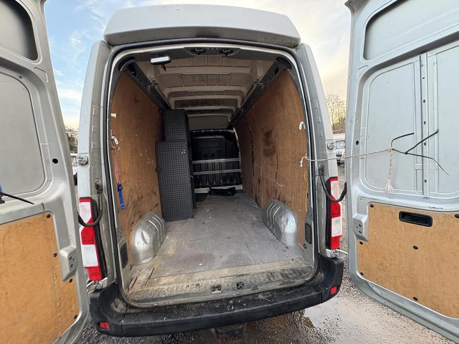 2017 Vauxhall Movano – Model: Movano L3H3 F3500 CDTi Bi-T – HS17EZM