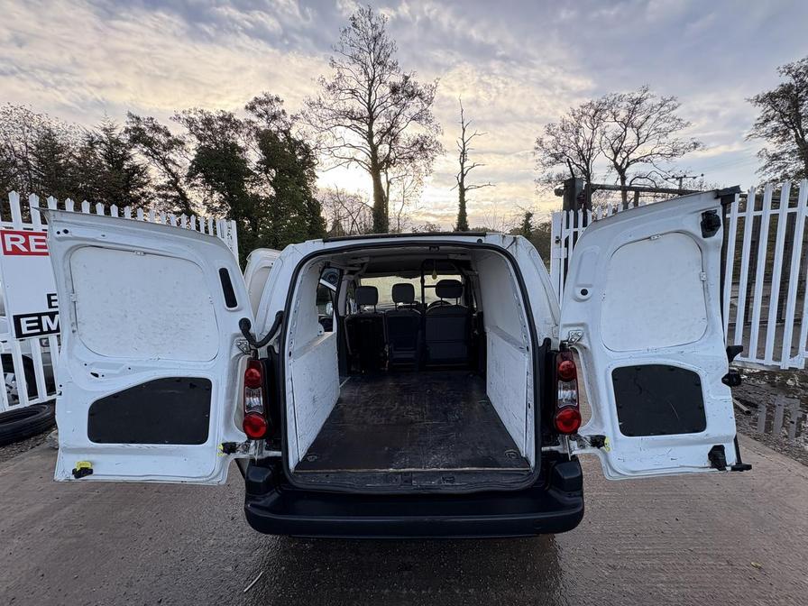 2017 Citroen Berlingo – Model: Berlingo 625 LX Blue HDi – PO17ZHK