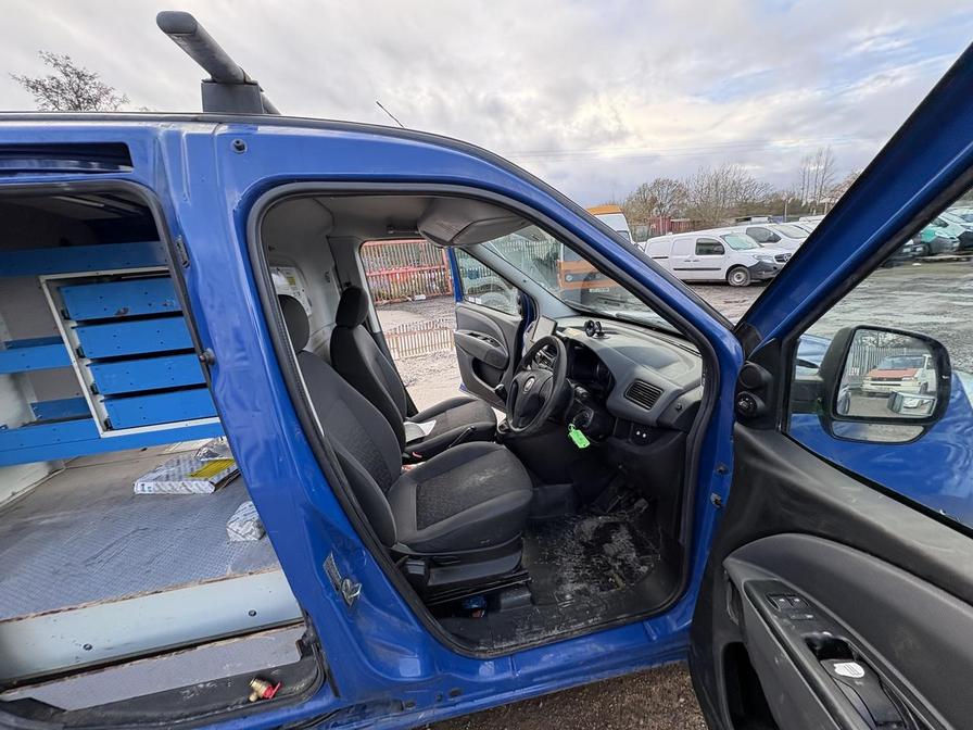 2016 Fiat Doblo Cargo – Model: Doblo SX MultiJet – BP16VBL