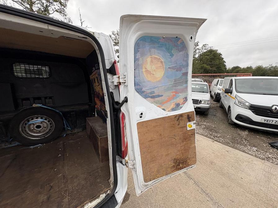 2015 Ford Transit Custom &#8211; Model: Transit Custom 270 Trend E-Tech &#8211; EX65HEV