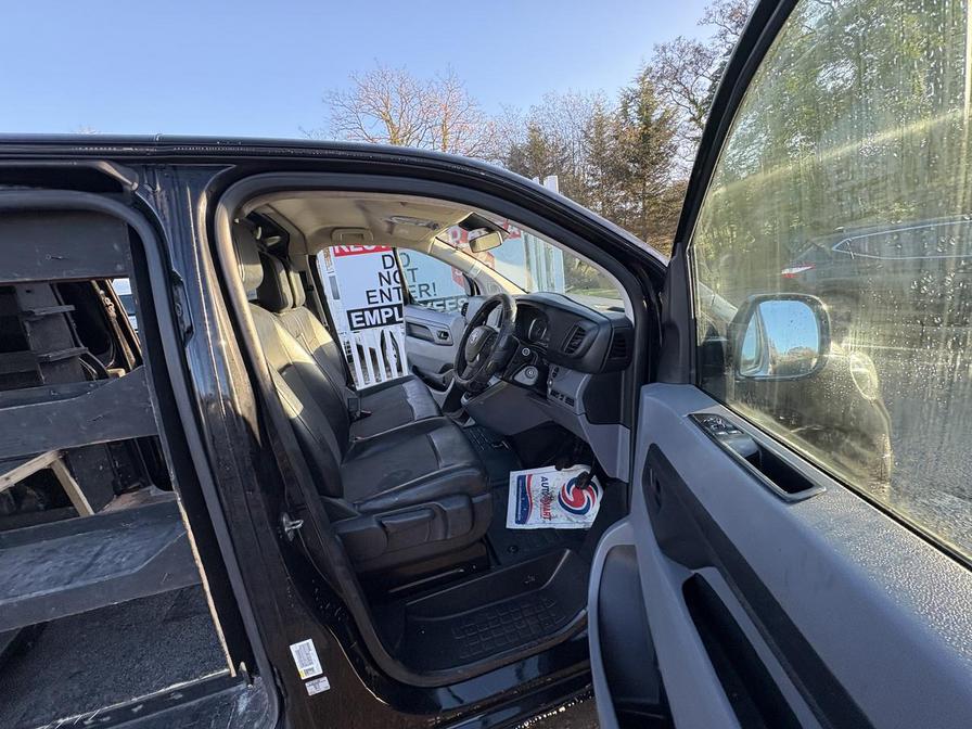 2017 Toyota Proace – Model: Proace Comfort TSS – B13KDR/LP17XFW