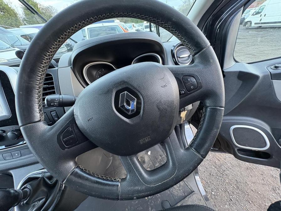 2018 Renault Trafic – Model: Trafic SL27 Sport Nav dCi – EJ68XXY