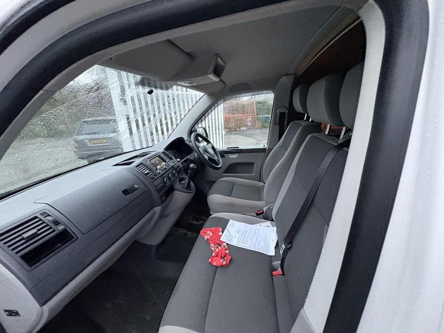 2015 Volkswagen Transporter – Model: Transporter T32 Startline TDI 4Motion – BV65VEB