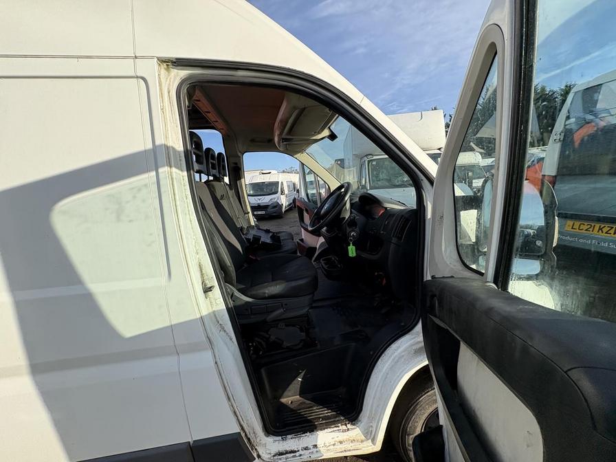 2017 Citroen Relay – Model: Relay 35 L3H2 Enterprise Blue HDi – MX67VGU