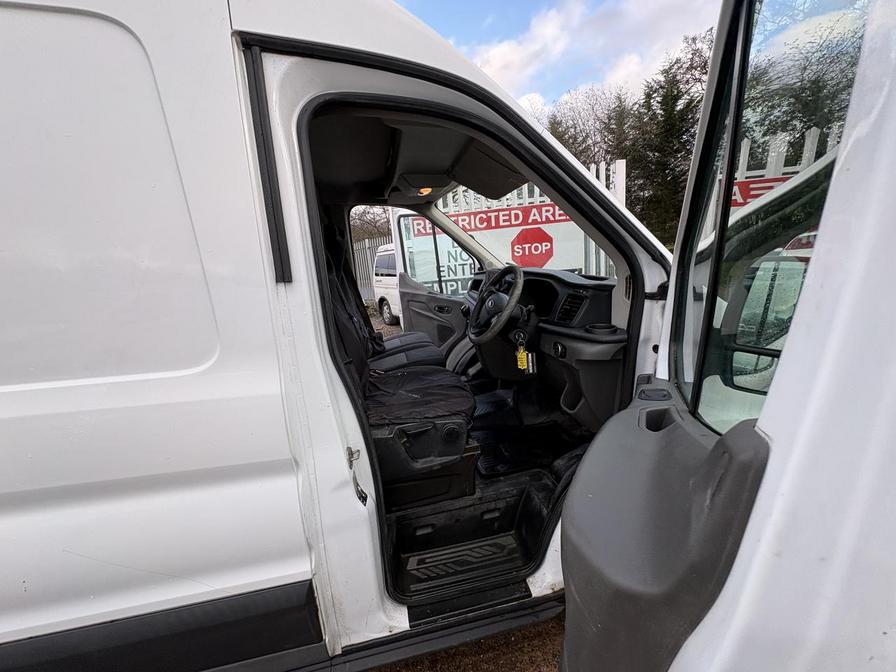 2020 Ford Transit – Model: Transit 290 Leader EcoBlue – ML70XUT