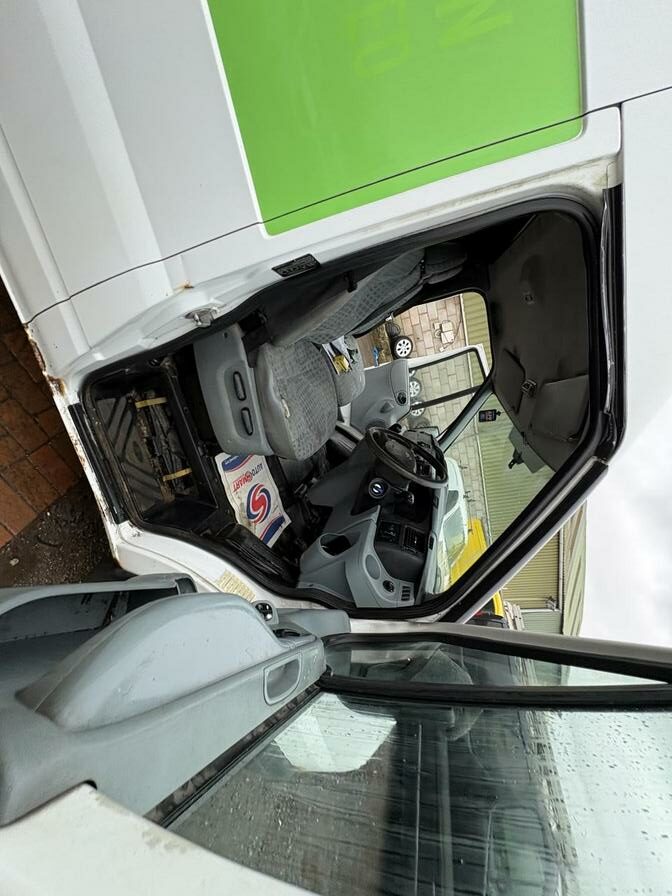 2011 Ford Transit – Model: Transit 85 T280 MWB FWD – EA60ZFT