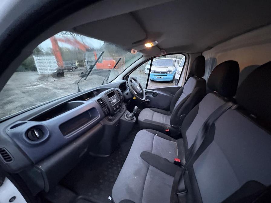 2016 Vauxhall Vivaro – Model: Vivaro  2700 CDTI – DN66LHA