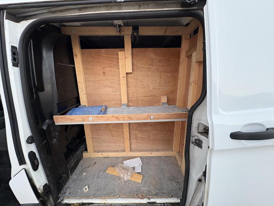 2013 Ford Transit Custom – Model: Transit Custom 270 E-Tech – YY13OGS