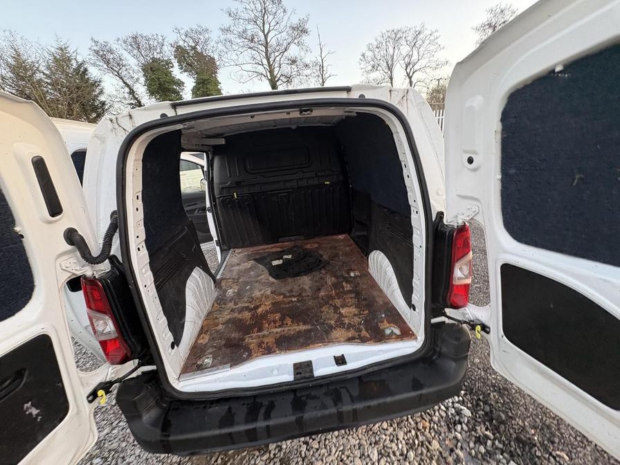 2020 Citroen Berlingo – Model: Berlingo 650 Enterprise Blue HDi S/S – V4JBK/LC70AHN