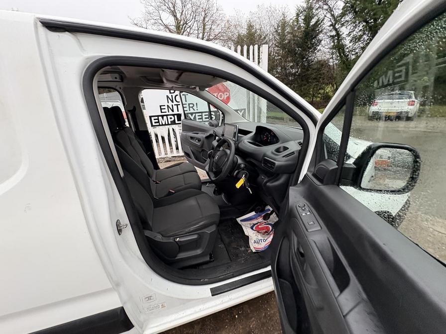 2020 Peugeot Partner – Model: Partner Professional L1 Blue HDi – SG20KFL