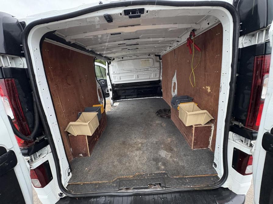 2018 Vauxhall Vivaro – Model: Vivaro  2900 Sportive CDTi – DY68XLU