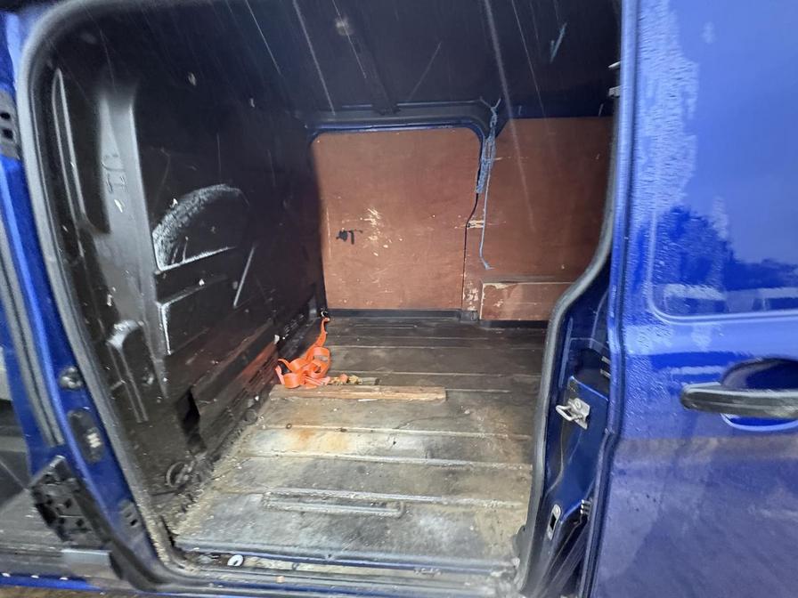 2014 Ford Transit Custom – Model: Transit Custom 290 Trend E-Tech – LH14BFJ