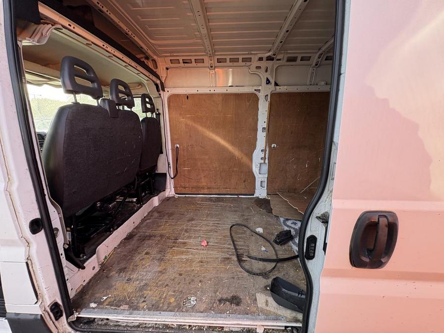 2017 Citroen Relay – Model: Relay 35 L3H2 Enterprise Blue HDi – MX67VGU