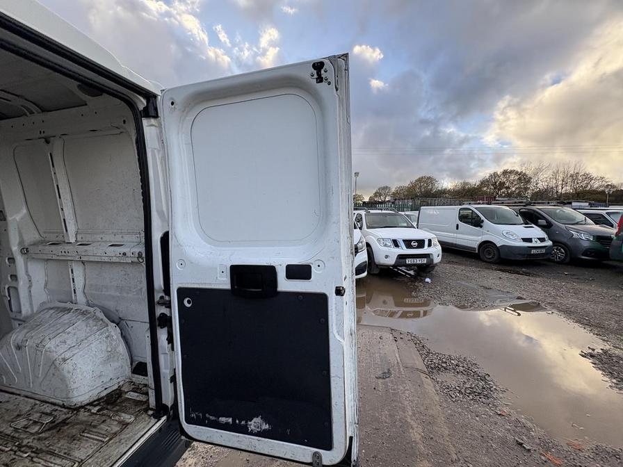 2017 Peugeot Boxer – Model: Boxer 333 Professional L1H1 Blue HDi – FY67NKC