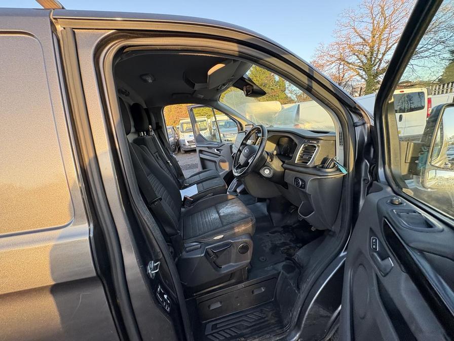 2021 Ford Transit Custom – Model: Transit Custom 300 Limited EcoBlue – KX21SFW