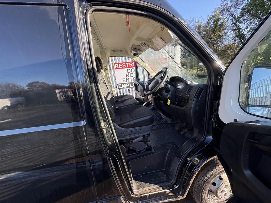 2021 Citroen Relay – Model: Relay 35 L2H2 Enterprise Blue HDi S/S – LA21KXC