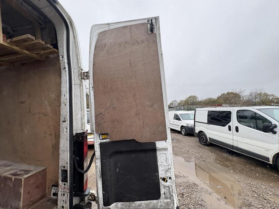 2015 Ford Transit – Model: Transit 350 – LD15KPL