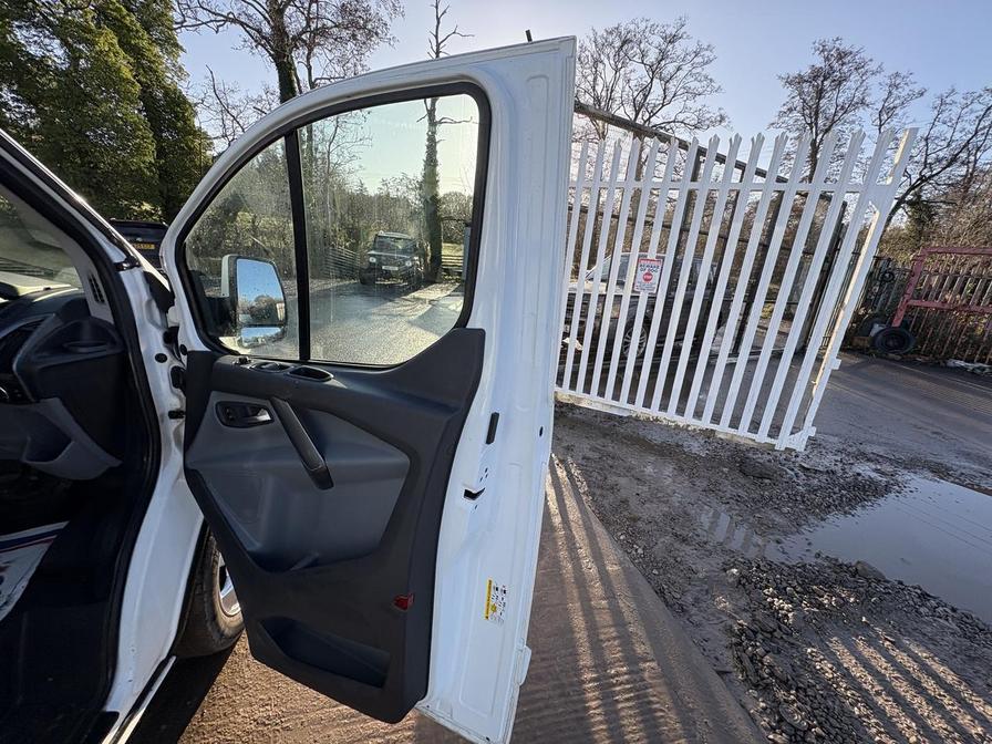 2017 Ford Transit Custom – Model: Transit Custom 310 Limited – RA66TYP