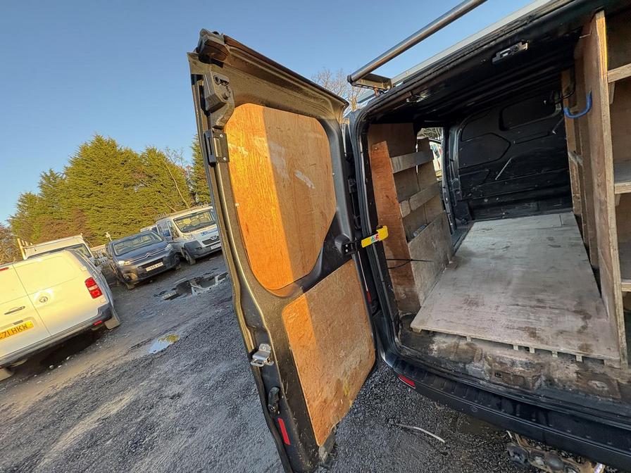 2021 Ford Transit Custom – Model: Transit Custom 300 Limited EcoBlue – KX21SFW