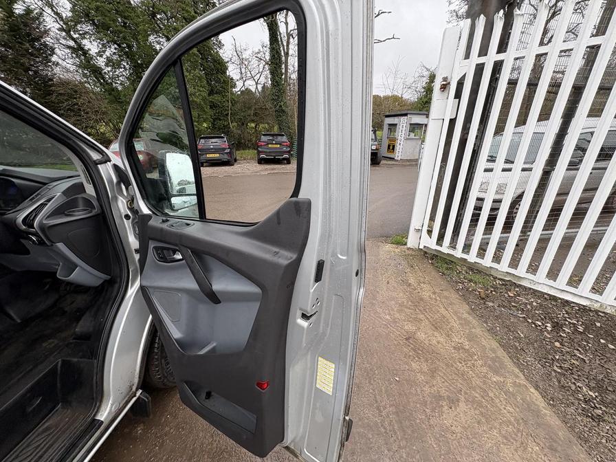 2014 Ford Transit Custom – Model: Transit Custom 270 Trend E-Tech – GX64UNN