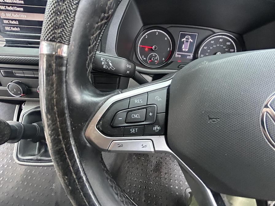 2022 Volkswagen Transporter – Model: Transporter T28 StartLine TDI – KS22EWH