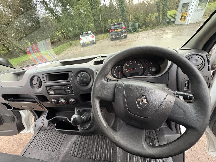 2014 Renault Trucks Master – Model: Master 125.35 LWB – WX64FMD